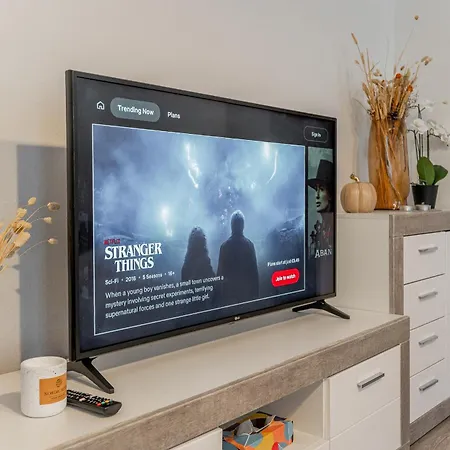 Puskinova 100m2 6 Beds Center *