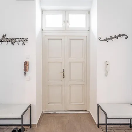 아파트 Puskinova 100m2 6 Beds Center 코시체