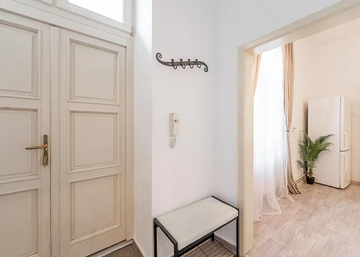 Apartamento Puskinova 100m2 6 Beds Center Košice